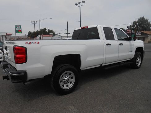 Used 2017 Chevrolet Silverado 3500 W/T w/ WT Fleet Convenience Package AWD/4WD image 9