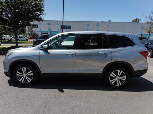 Used 2017 Honda Pilot EX-L image 11