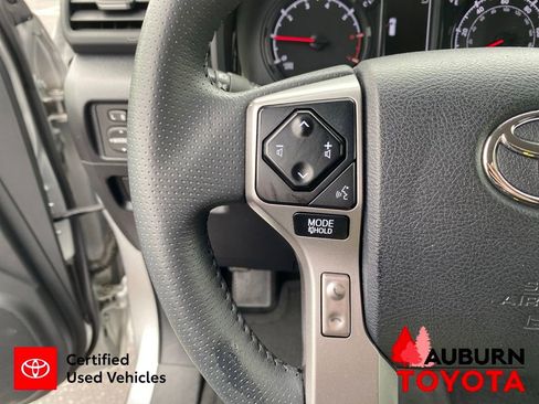 Used 2023 Toyota 4Runner SR5 AWD/4WD image 34