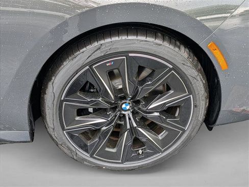 New 2026 BMW i7 eDrive50 w/ M Sport Package image 8