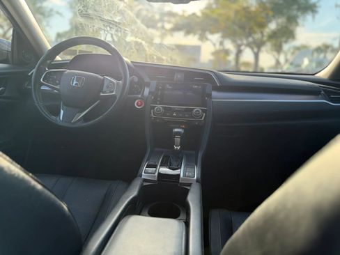 Used 2017 Honda Civic EX-L image 13