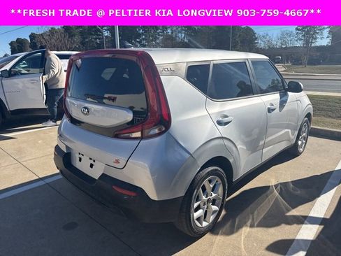 Used 2021 Kia Soul S image 6