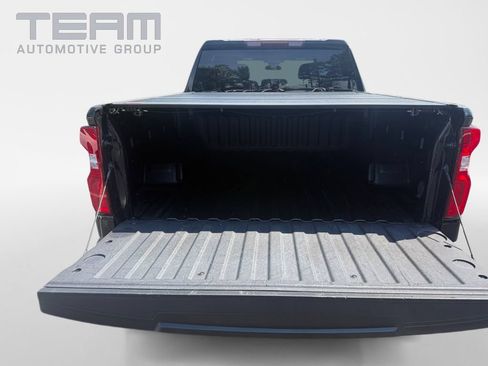 Used 2023 Chevrolet Silverado 1500 LTZ AWD/4WD image 13