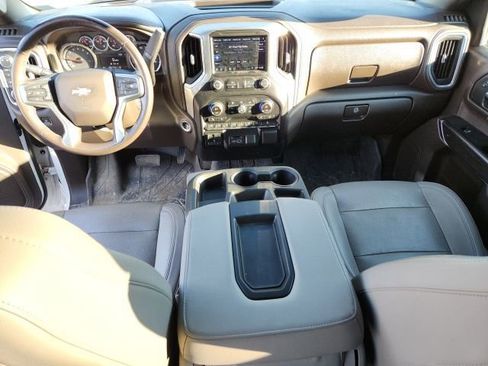 Used 2019 Chevrolet Silverado 1500 LTZ image 18