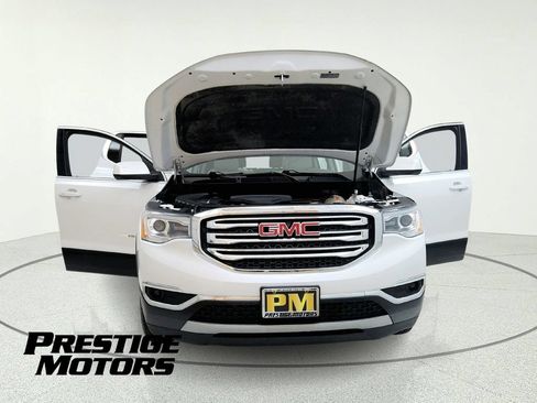 Used 2017 GMC Acadia SLT FWD image 12