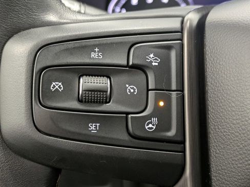 Used 2021 GMC Yukon AT4 w/ Rear Media and Nav Package AWD/4WD image 24