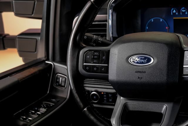 Used 2025 Ford F350 Lariat AWD/4WD image 17