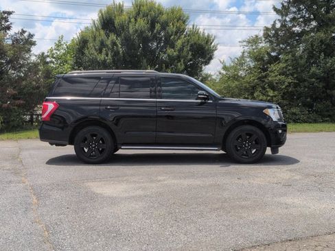 Certified 2020 Ford Expedition XLT w/ Equipment Group 202A RWD image 3