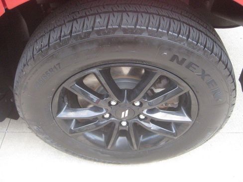 Used 2020 Dodge Journey SE w/ SE Popular Equipment Group FWD image 11