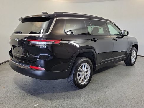 Used 2022 Jeep Grand Cherokee L Laredo w/ Luxury Tech Group I RWD image 6