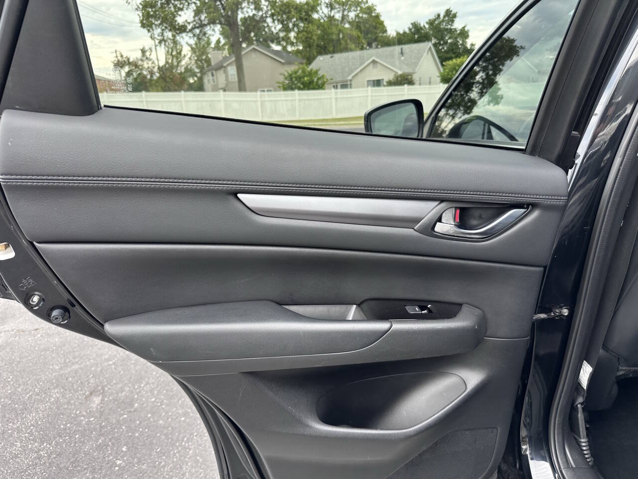Used 2020 MAZDA CX-5 Touring FWD image 15