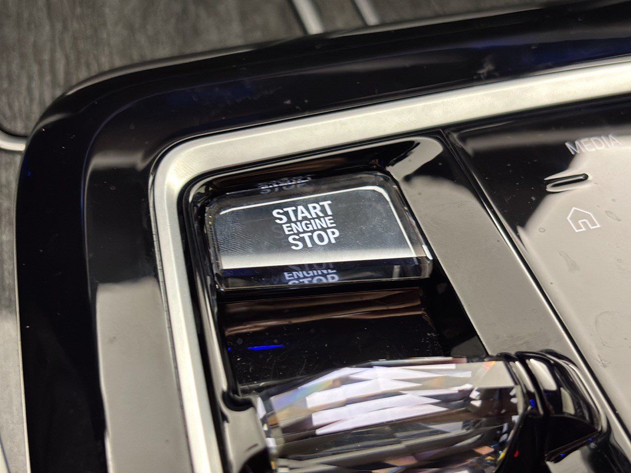 Used 2023 BMW 760i xDrive AWD/4WD image 20
