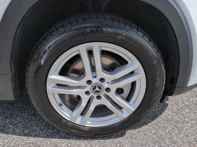 Used 2021 Mercedes-Benz GLB 250 4MATIC image 11