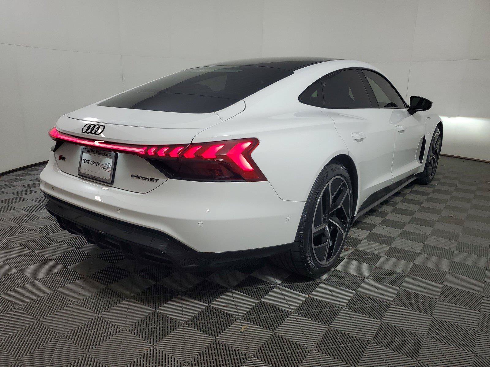 Used 2023 Audi RS e-tron GT AWD/4WD image 6