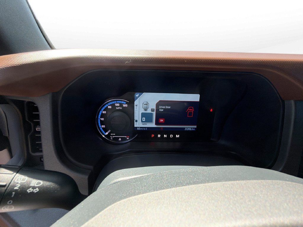 Used 2024 Ford Bronco Outer Banks AWD/4WD image 10