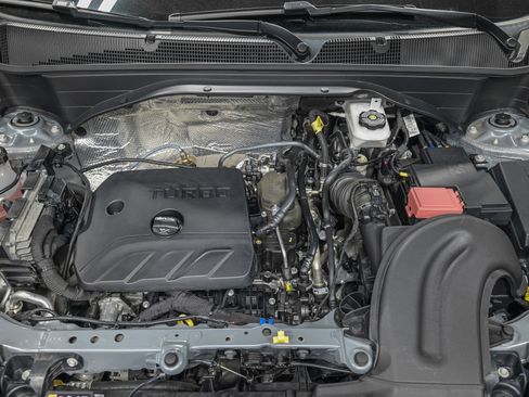 Used 2023 Chevrolet TrailBlazer RS FWD image 11