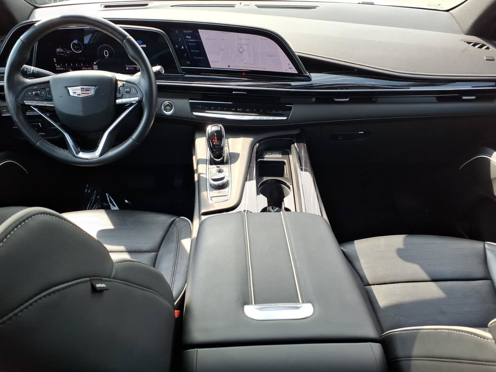 Used 2022 Cadillac Escalade Sport w/ Touring Package AWD/4WD image 16