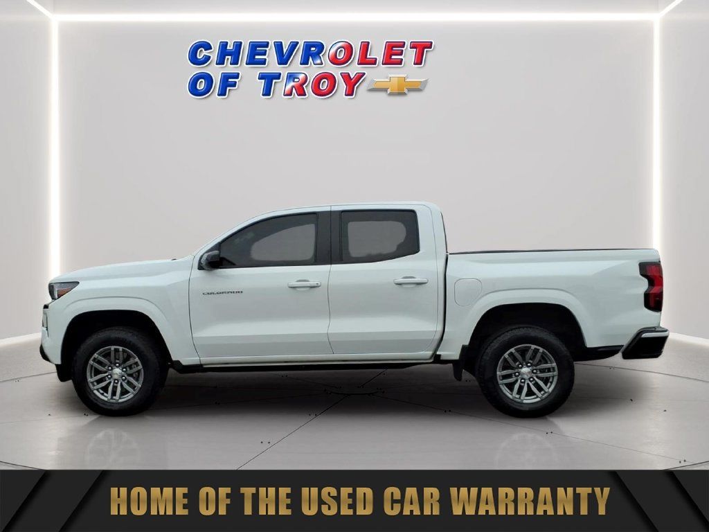 Used 2023 Chevrolet Colorado LT w/ LT Convenience Package II RWD image 5