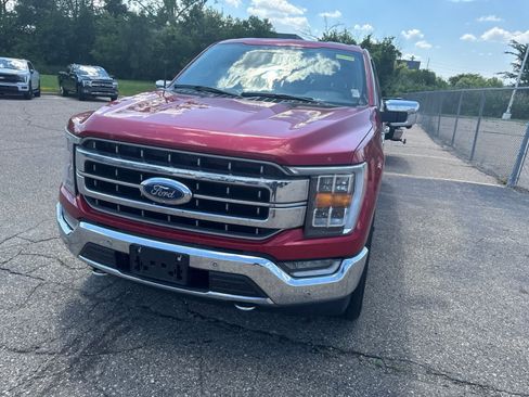 Used 2022 Ford F150 Lariat AWD/4WD image 3
