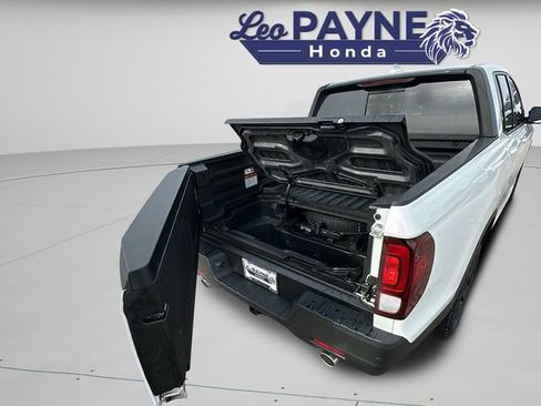 New 2026 Honda Ridgeline Black Edition image 10