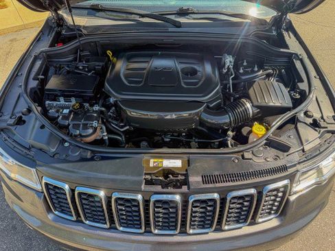 Used 2020 Jeep Grand Cherokee Limited w/ Luxury Group II RWD image 21
