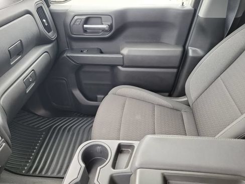 Certified 2024 Chevrolet Silverado 1500 Custom AWD/4WD image 35