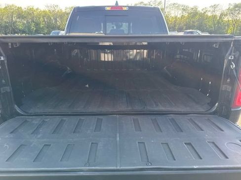 Used 2025 RAM 1500 Big Horn AWD/4WD image 9