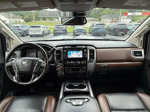 Used 2018 Nissan Titan Platinum Reserve w/ Platinum Utility Package image 22