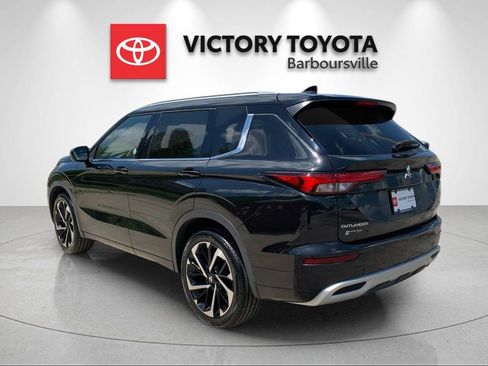 Used 2022 Mitsubishi Outlander SEL AWD/4WD image 3