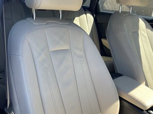 Used 2017 Audi A4 2.0T Premium image 9