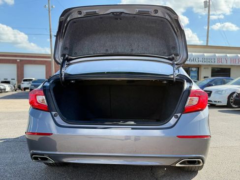 Used 2018 Honda Accord Sport image 36