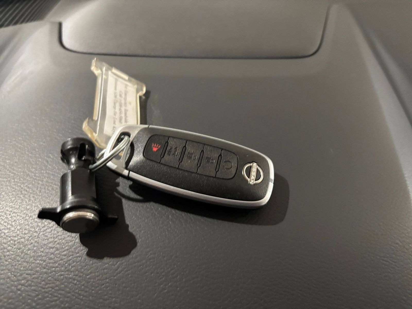 Used 2025 Nissan Rogue SV FWD image 20