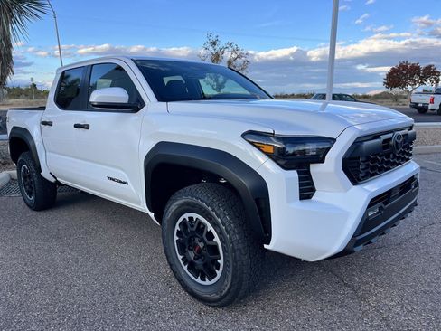 New 2026 Toyota Tacoma TRD Off-Road image 7
