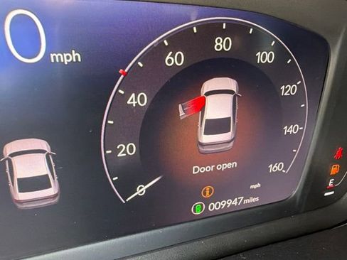 Used 2025 Honda Accord SE image 13