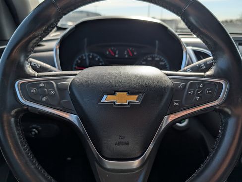 Used 2018 Chevrolet Equinox LT image 29