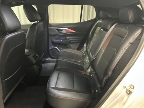 Used 2024 Chevrolet Equinox EV RS FWD image 23