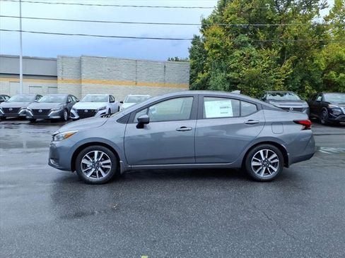 New 2025 Nissan Versa SV w/ Trunk Package image 2