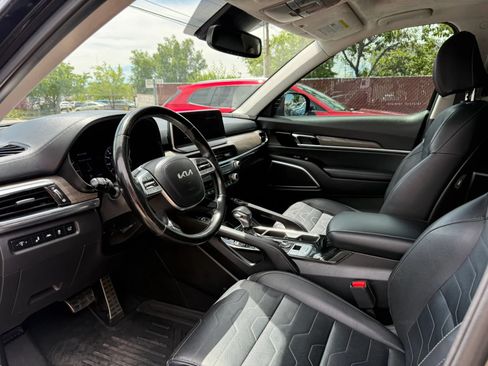 Used 2022 Kia Telluride SX w/ SX Prestige Package AWD/4WD image 10