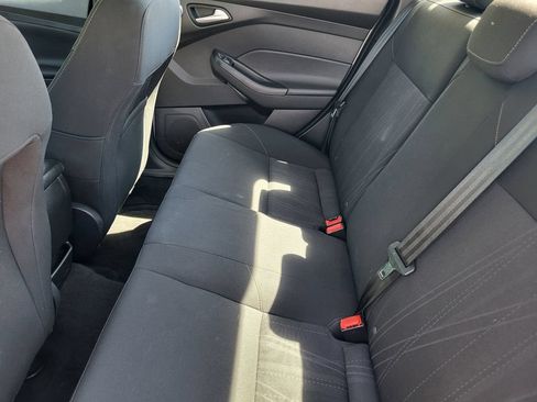 Used 2018 Ford Focus SEL w/ Cold Weather Package FWD image 20