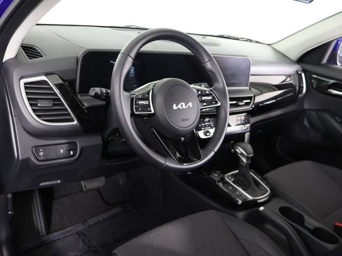 Certified 2025 Kia Seltos S AWD/4WD image 26
