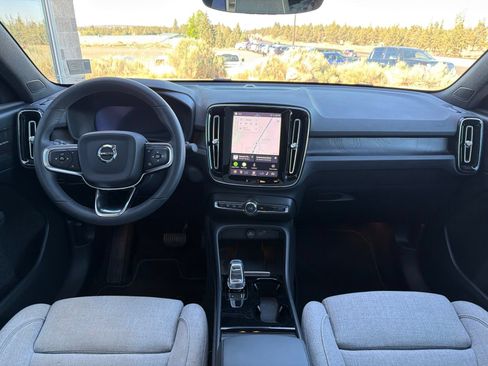 Used 2023 Volvo C40 P8 Recharge Ultimate AWD/4WD image 10
