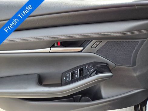 Used 2024 MAZDA MAZDA3 s FWD image 17
