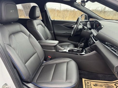 Used 2024 Buick Envista Sport Touring w/ Convenience I Package image 28