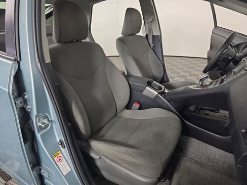 Used 2015 Toyota Prius Two FWD image 17