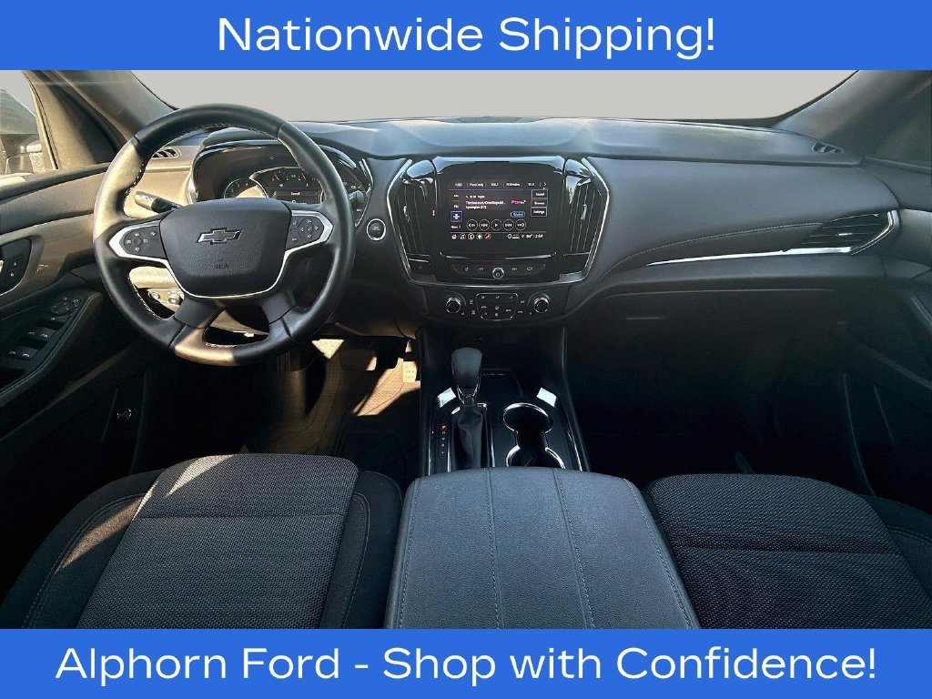 Used 2023 Chevrolet Traverse LT w/ Midnight/Sport Edition AWD/4WD image 9