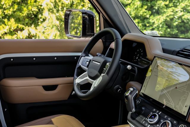 New 2026 Land Rover Defender 110 S AWD/4WD image 20
