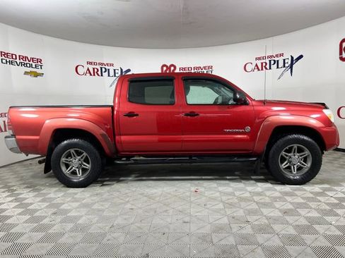 Used 2012 Toyota Tacoma PreRunner w/ SR5 Pkg image 9
