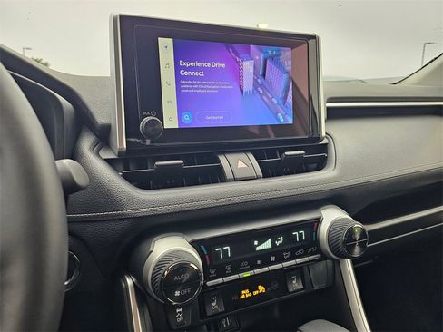 Used 2025 Toyota RAV4 XLE image 25