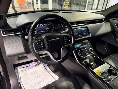 Used 2022 Land Rover Range Rover Velar R-Dynamic S image 24