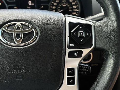Used 2021 Toyota Tundra Limited w/ Limited Premium Package AWD/4WD image 21